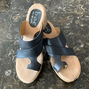 Born black sandals sz 8